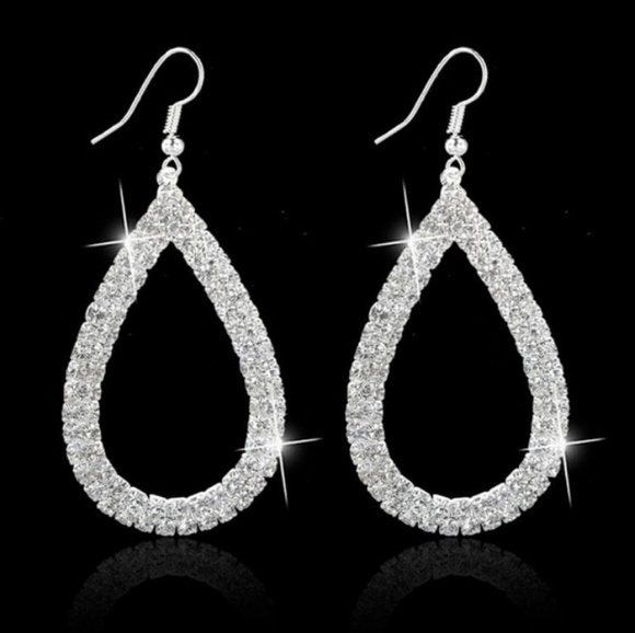 Fashion Jewelry Jewelry - Fashion Jewelry Open Teardrop Pierced Earrings NIP